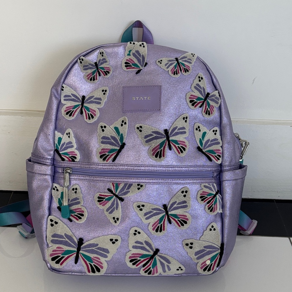 State Bags Kane kids gorgeous Metallic Purple with fuzzy 3d butterflies backpack - Picture 2 of 8